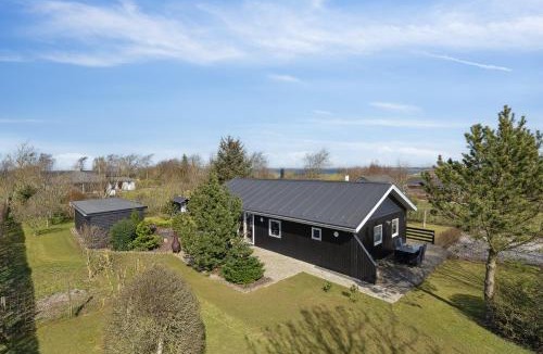 Vinderup House | Peaceful Holiday Dream By The Limfjord Coast