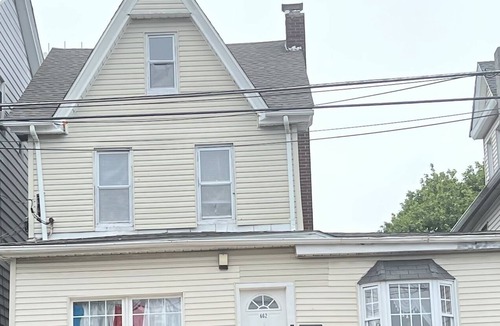 Hazleton Apartment | Peaceful home away from home in Hazleton PA. Close to many attractions.