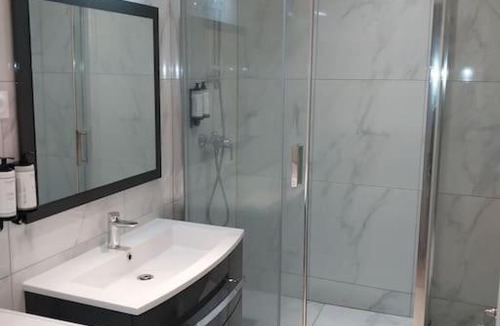 Sevran Apartment | Peaceful home