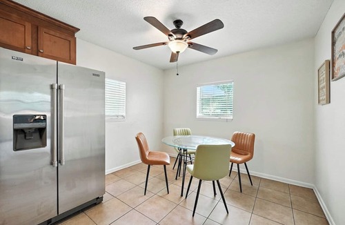 Baldwin House | Peaceful Home w/Wifi, Parking & Backyard