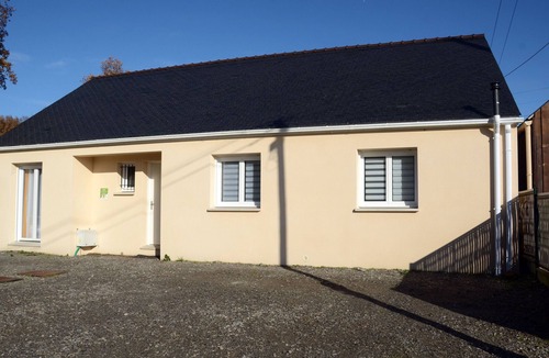 Saint Roch Cottage | Peaceful house near St Nazaire beaches with WiFi and parking