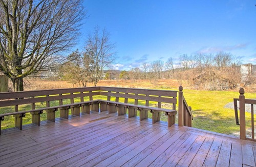 Hurley House | Peaceful Hurley Retreat ~ 1 Mi to Main Street