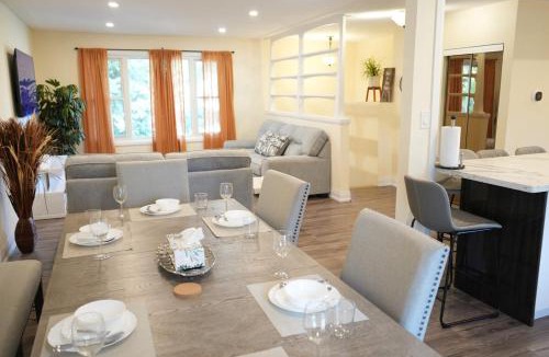 Kitchener Apartment | Peaceful Kitchener Getaway 5BR Home with BBQ