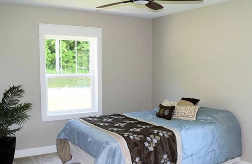 Lake Ann Cottage | Peaceful Lake Ann Home