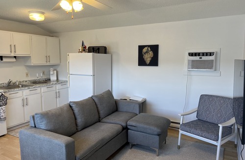 Middlefield Cottage | Peaceful lake cottage #2