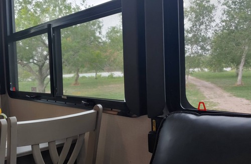Mathis House | Peaceful lake front Glamping Camper across from State Park