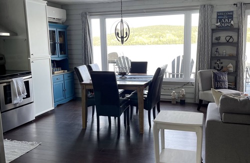 Newfoundland Cabin | Peaceful lake front space were nature is at you door step.
