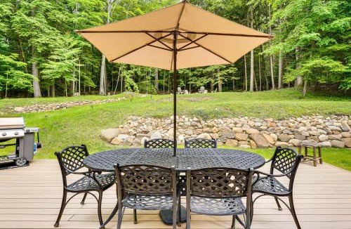 Lake George House | Peaceful Lake George Getaway - 3 Mi to Beach!