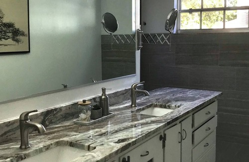 Lake Alfred House | Peaceful Lake House retreat. Family and pet friendly near Disney World!