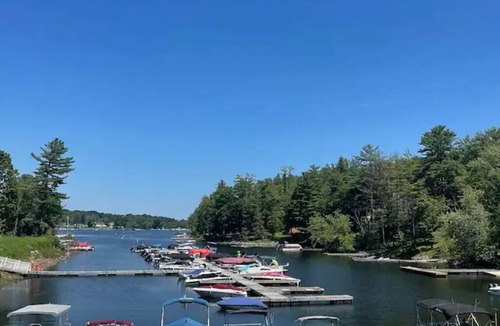 Gloversville House | Peaceful Lake View Getaway,