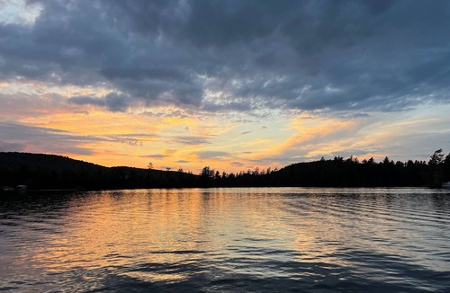 Star Lake Cabin | Peaceful Lakefront Hideaway