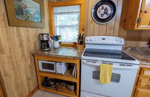 Cherryfield House | Peaceful lakefront Retreat-Unplug, Read on the dock, Kayak; 3BD,1BA Home