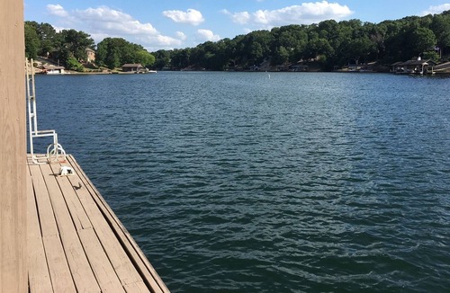 Bella Vista House | Peaceful Lakefront Retreat with Large Porch and Private Dock