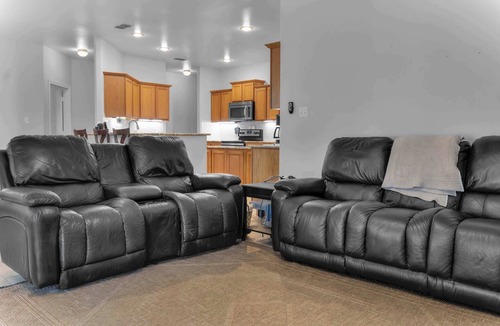 Coffee City House | Peaceful Lakeside Serenity on Lake Palestine
