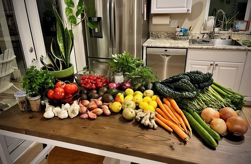 Lake Stevens Cottage | Peaceful, light-filled 'Serenity Cottage' with Wi-Fi in charming Lake Stevens