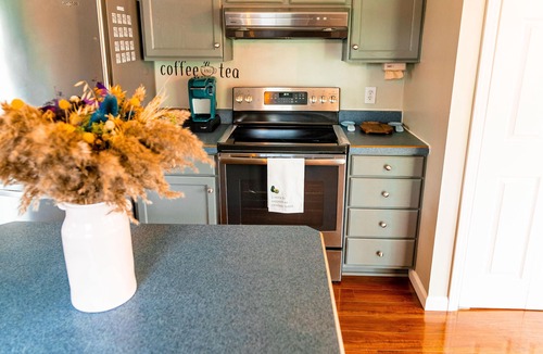 Athens House | Peaceful, Low Toxin Haven