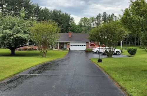 Glen Arm House | Peaceful Meadow In Glen Arm Md