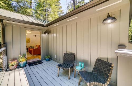 Mendocino House | Peaceful Mendocino Cottage Surrounded By Redwoods