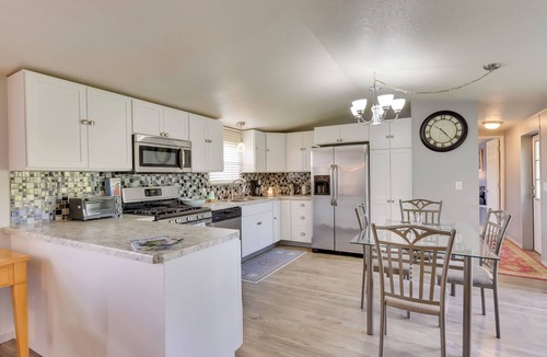 Walkerville House | Peaceful MI Home on 1 Acre: Pets Welcome!