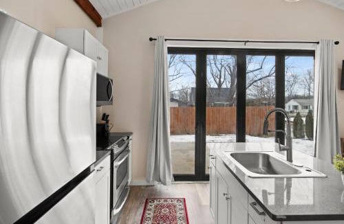 Canandaigua House | Peaceful Mini Home Near The Lake