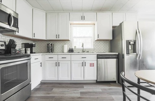 East Brainerd Apartment | Peaceful, Modern 1 Bedroom