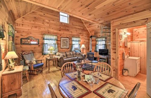 Butler Apartment | Peaceful Mountain City Cabin w/Porch & Fire Pit