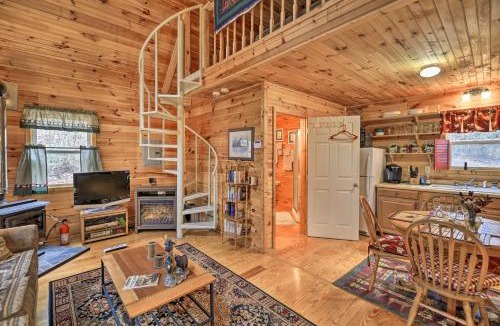 Butler Apartment | Peaceful Mountain City Cabin w/Porch & Fire Pit
