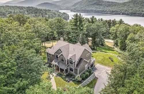 Bryant Pond House | Peaceful Mountain Oasis