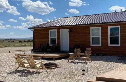Casper Cabin | Peaceful Mountain View 2-bedroom Cabin