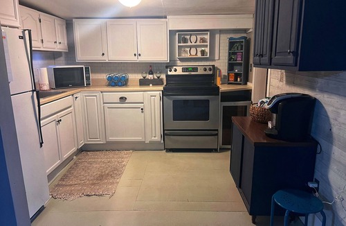 Hancock Apartment | Peaceful Mountain View Retreat