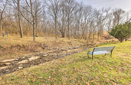 Mount Sterling House | Peaceful Mt Sterling Cabin: Deck & Fire Pit!