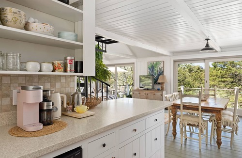 East Orleans Cottage | Peaceful Nauset Beach Sanctuary