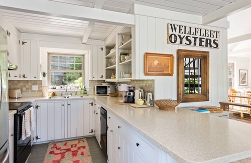 East Orleans Cottage | Peaceful Nauset Beach Sanctuary