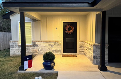 Belton House | Peaceful neighborhood 3-bedroom home in charming Belton near UMHB and Temple