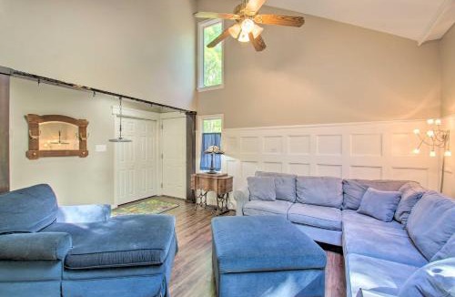 New Market House | Peaceful New Market Cabin w/Deck & Fire Pit!