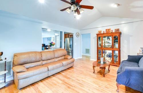 Ernul House | Peaceful North Carolina Getaway w/Large Deck!