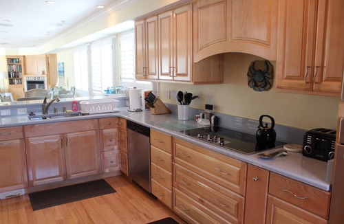 Northeast Virginia Beach House | PEACEFUL NORTH END HOME -STEPS TO BEACH-OCEAN VIEWS-ROOFnDECK-ELEVATOR- SLEEPS 9