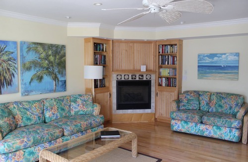 Northeast Virginia Beach House | PEACEFUL NORTH END HOME -STEPS TO BEACH-OCEAN VIEWS-ROOFnDECK-ELEVATOR- SLEEPS 9