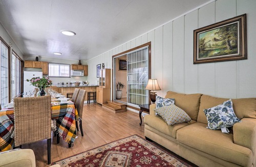 Sequoyah Apartment | Peaceful Oakland Oasis w/Private Yard!