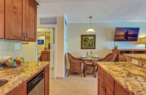 Historic Lahaina Front Street Condo | Peaceful Oceanfront Studio 423 LS