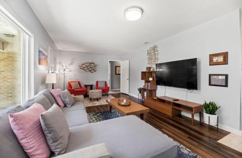 Dallas House | Peaceful on San Paula