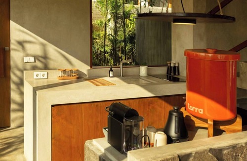 Jungut Batu Villa | Peaceful one-bedroom villa with private pool, ocean view, and quiet surroundings.