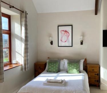 Saint Blazey House | Peaceful Open-Plan Cottage With A View