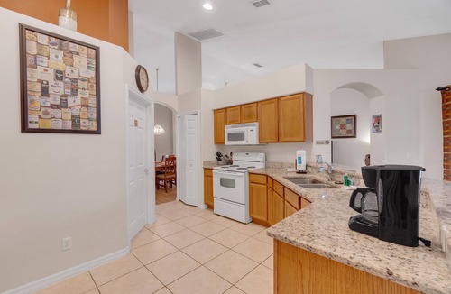 Orange Tree Villa | Peaceful Orange Tree Retreat - 12 guests