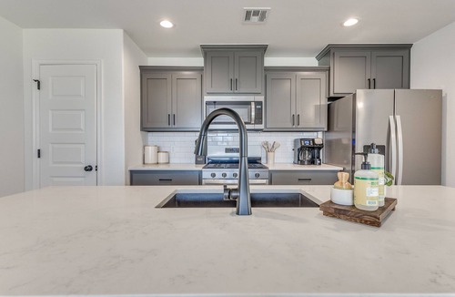 Owasso House | Peaceful Owasso Hideaway