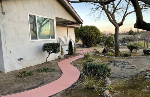 Oakley House | Peaceful palace