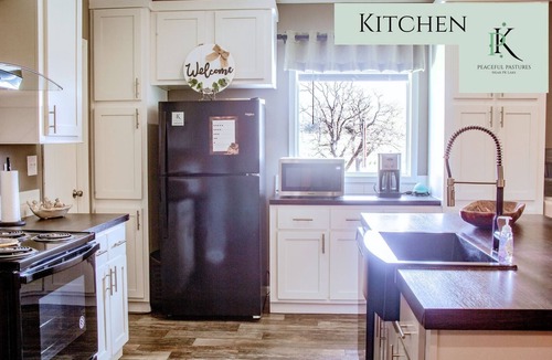 Graham House | Peaceful Pastures near PK Lake