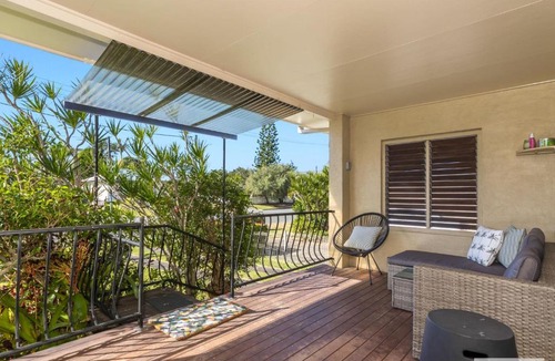 Kingscliff House | Peaceful Pearl Cottage