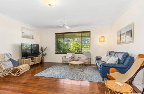 Kingscliff House | Peaceful Pearl Cottage