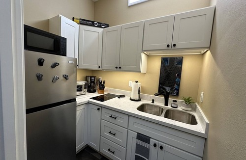 Fort Lewis Apartment | Peaceful Personal Retreat